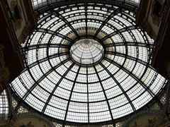 -埃马努埃莱二世拱廊