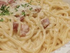 -玛格萝妮(汇智国际商业中心店)