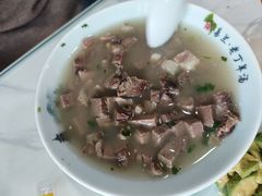 纯羊肉汤-清真喜兰老丁羊汤特色小吃