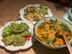 -缘生态云南菜·野生菌庭院餐厅(华侨城店)