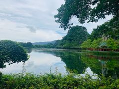 -星湖旅游景区七星岩