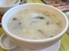金銀蛋瘦肉粥-添好运点心专门店(百老汇店)