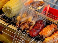 -喜悦小串丹东小黄牛海鲜烧烤大排档(民主广场店)