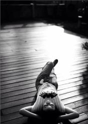 秋日丽人写真-上海彩妆秀摄影设计有限公司