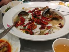 -姚姚酸菜鱼·金戈戈香港豉油鸡(喜荟城联名店)