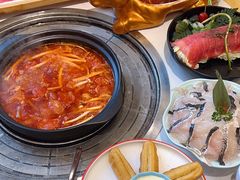 -蚝牛记涮烤牛肉餐厅(滨江国际花园店)