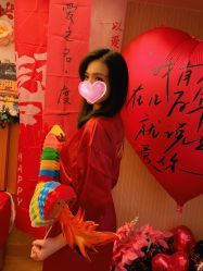 -艾米丽婚纱礼服