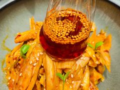 -渔语鱼新川菜Bistro(万象天地店)