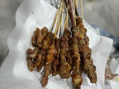 -巴汗羊肉串烧烤店