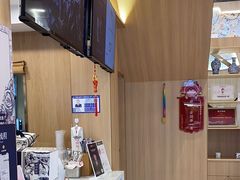-霸王茶姬(南强街店)
