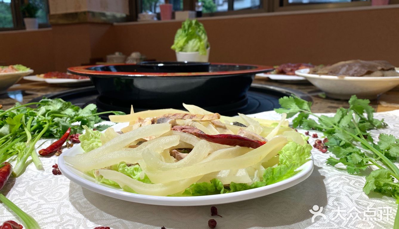有炒饭有粥，装修也很不错