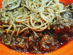 炸酱拌面-食惠里小笼包面馆(越秀店)