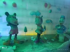 -白鹿仓冰雪海洋世界