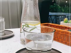 -西语·炭烧牛排(卓越中寰店)