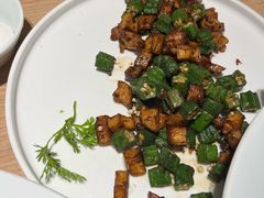 -连鹭海鲜·海肠捞饭·海胆饭(星海店)