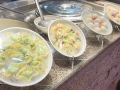 三鲜小馄饨-七宝老街汤团(上海世纪汇广场店)