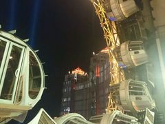 -影汇之星8字形摩天轮