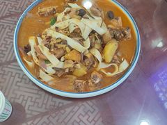 -撒拉人家.酸菜牦牛肉火锅