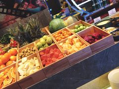自助取餐区-武汉世茂希尔顿酒店·汇·全日餐厅