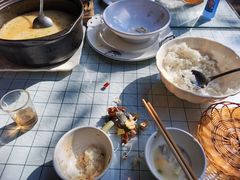 -土砂锅生态山庄·非遗砂锅雅鱼