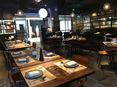 大堂-Carbon莫卡哆·意大利复古集市餐厅(杭州大厦店)