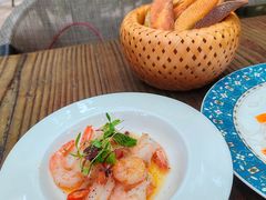 -Golden Lily河内巴黎法越料理餐厅(建国西路店)