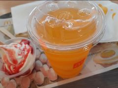 甜品站阳光橙麦旋酷-麦当劳(东急新天地店)