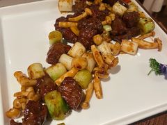 山菌葱爆雪花牛肉-尚一汤·粤菜海鲜(环球港店)