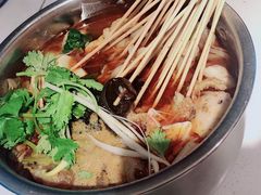 -粟氏天府·东北烧烤(长安街店)