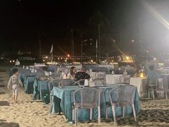 -亚龙湾希尔顿自助餐厅·海鲜·烧烤·沙滩BBQ·现场乐队