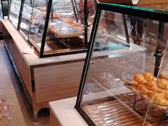 面包甜点陈列柜-巴黎贝甜(大宁国际商业广场店)