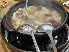 -濠轩阁特色生蚝火锅(水湾路店)