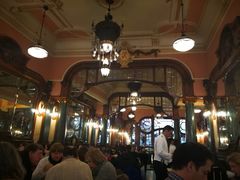 -Majestic Café