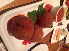 蘑菇饭团子-Geneva日内瓦餐厅(西郊宝成花苑店)