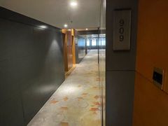 -珠海拱北口岸希尔顿欢朋酒店