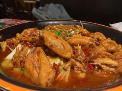 -胖哥俩肉蟹煲(长沙高铁吾悦广场店)