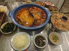 -王歘歘·chuǎ火锅(五道营店)