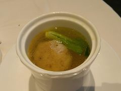 松茸蟹粉狮子头-老正兴菜馆(福州路店)
