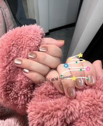 -QHOUSE美甲美睫