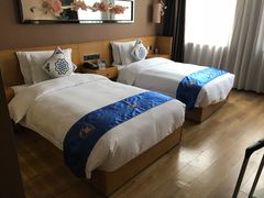 -泸州唯逸酒店(大山坪警察学院店)