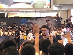 -鸿通城购物中心