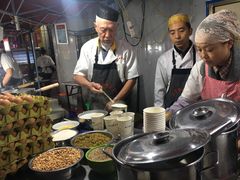 -清真老马家国华牛奶鸡蛋醪糟(正宁路店)