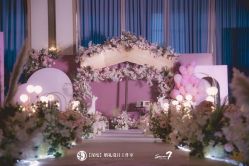 -深度婚礼策划·宴会布置·高端私人创意定制