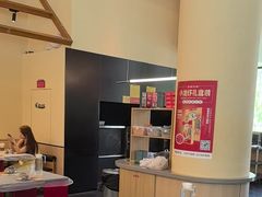 -肥肥虾庄·金牌油焖大虾(东湖欢乐谷店)