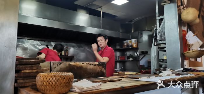 和记菜馆大堂图片