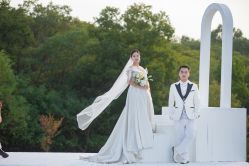 -第一夫人婚纱摄影(南京店)