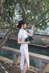 -一揽芳华汉服旗袍体验馆(拙政园店)