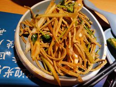 凉拌豆腐丝-肠王卤煮(西单食宝街店)