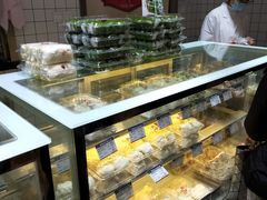 面包甜点陈列柜-白玉兰食品(甜云店)