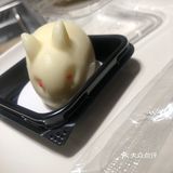 一顿饭服务员能过来不下20次，我真的是很无奈